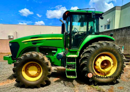 TRATOR JOHN DEERE 7205 J