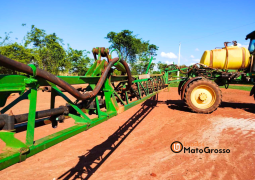 PULVERIZADOR JOHN DEERE 4630 – 27 METROS DE BARRA full