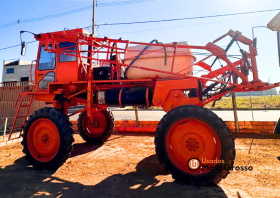 PULVERIZADOR JACTO AUTOPROPELIDO UNIPORT 2000 – 22 METROS DE BARRA