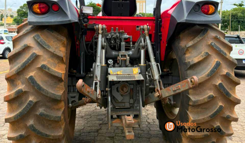 TRATOR MASSEY FERGUSON 4707 full