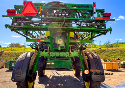 PULVERIZADOR JOHN DEERE M4025 – 27 METROS DE BARRA full