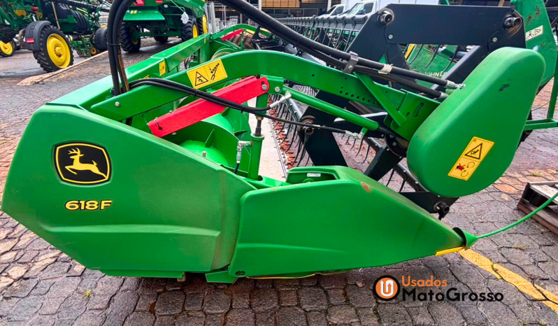 COLHEITADEIRA JOHN DEERE S430 – PLATAFORMA 618-18 PÉS CARACOL full
