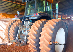 COJUNTO DE PLANTIO TRATOR VALTRA BT 210 + PLANTADEIRA TATU USAP 29 LINHAS X 0,50 CM full