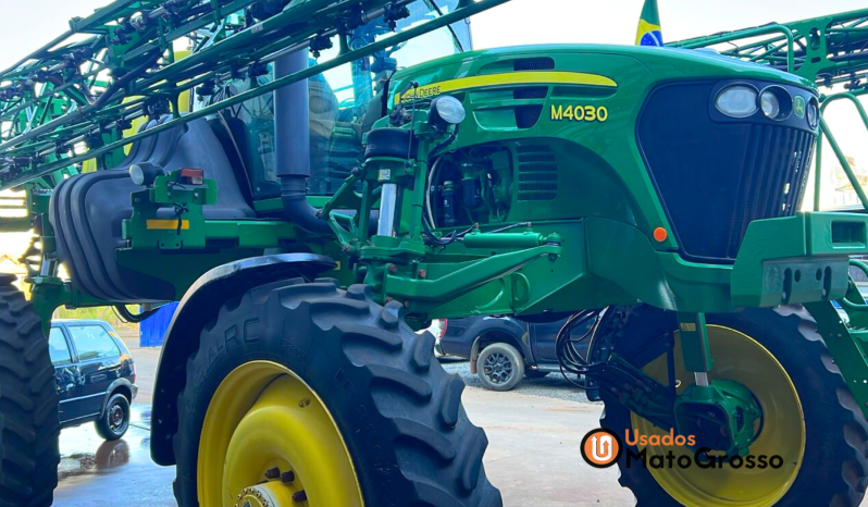 PULVERIZADOR JOHN DEERE M4030 – 30 METROS BARRA AÇO full