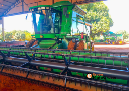 COLHEITADEIRA JOHN DEERE STS 9750 + 630 full