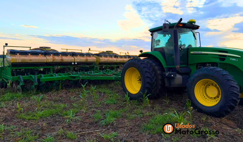 CONJUNTO JOHN DEERE TRATOR 7225J PLANTADEIRA CCS 2100 20 LINHAS X 0,50 CM full