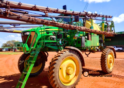 PULVERIZADOR JOHN DEERE M4040 FC – 36 METROS DE BARRA