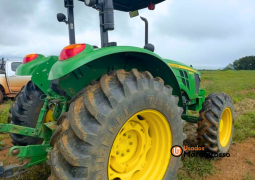 TRATOR JOHN DEERE 5080E full