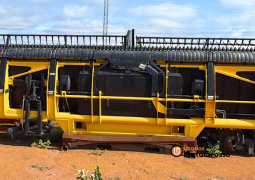 PLATAFORMA NEW HOLLAND 40 PÉS DRAPER full