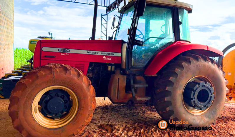 TRATOR MASSEY FERGUSON 680 full
