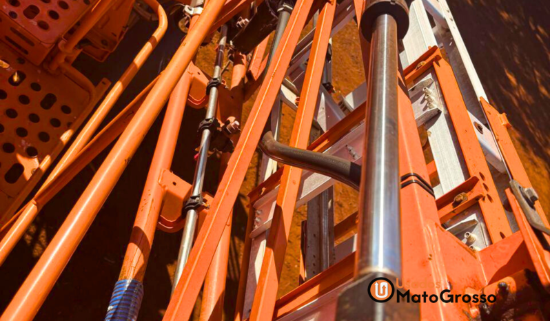 PULVERIZADOR JACTO UNIPORT 2030 – 24 METROS DE BARRA full