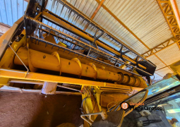 COLHEITADEIRA NEW HOLLAND TC 5090 – PLATAFORMA 20 PÉS CARACOL full