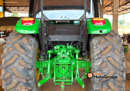 TRATOR JOHN DEERE 5090E full