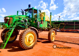 PULVERIZADOR JOHN DEERE M4040 FC – 36 METROS DE BARRA full