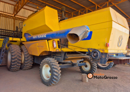 COLHEITADEIRA NEW HOLLAND TC 5090 – PLATAFORMA 20 PÉS CARACOL full