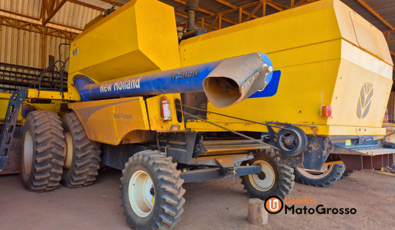 COLHEITADEIRA NEW HOLLAND TC 5090 – PLATAFORMA 20 PÉS CARACOL full