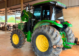 TRATOR JOHN DEERE 5090E full