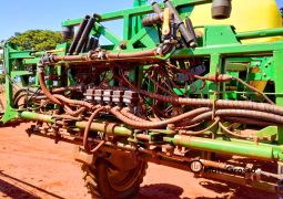 PULVERIZADOR JOHN DEERE M4040 FC – 36 METROS DE BARRA full