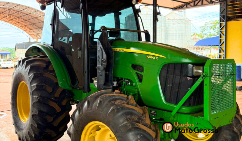 TRATOR JOHN DEERE 5090E full