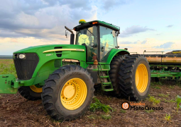 CONJUNTO JOHN DEERE TRATOR 7225J PLANTADEIRA CCS 2100 20 LINHAS X 0,50 CM full