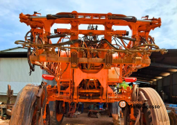 PULVERIZADOR JACTO UNIPORT 4530 – 36 METROS DE BARRA full