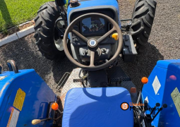 TRATOR NEW HOLLAND TT 4030 full