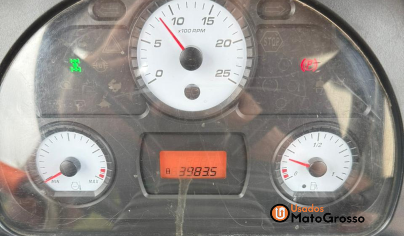 TRATOR MASSEY FERGUSON 4707 full