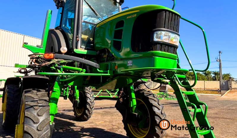 PULVERIZADOR JOHN DEERE M4025 – 27 METROS DE BARRA full
