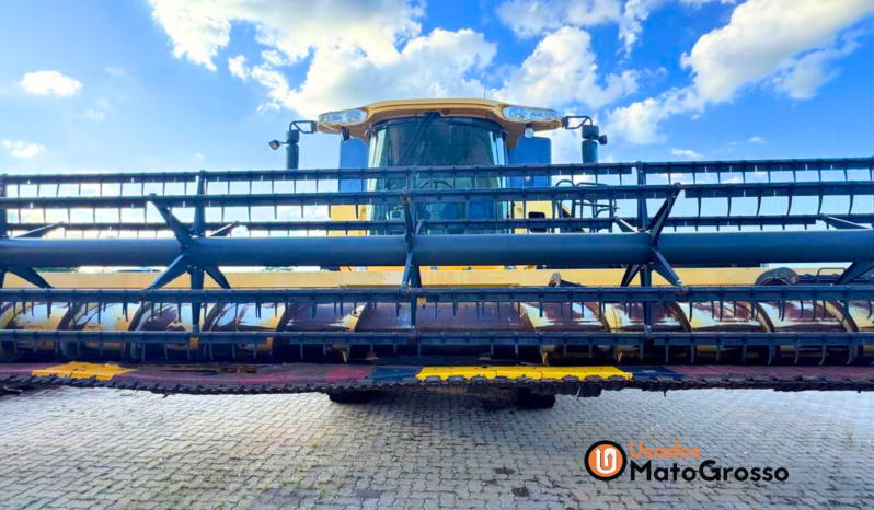 COLHEITADEIRA NEW HOLLAND CR 9060 – PLATAFORMA 30 PÉS CARACOL full