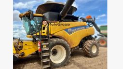 COLHEITADEIRA NEW HOLLAND CR 8.90 – 45 PÉS completo