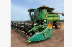 COLHEITADEIRA JOHN DEERE 9750STS 30 PÉS CARACOL