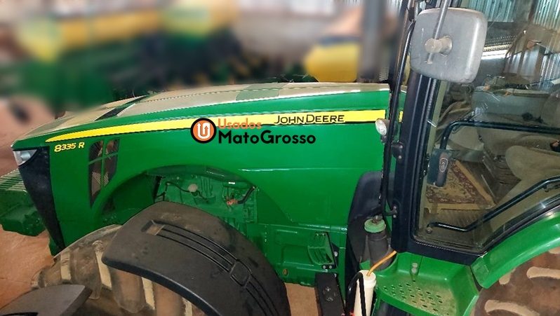 TRATOR JOHN DEERE 8335 completo