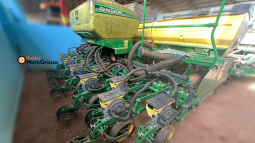 PLANTADEIRA JOHN DEERE 2122 – 22 LINHAS DE 45CM completo