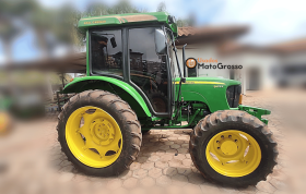 TRATOR  JOHN DEERE 5075