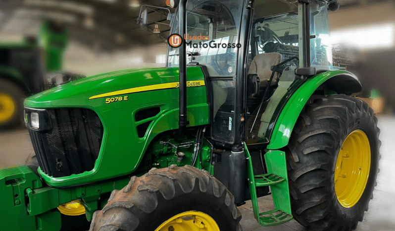 TRATOR JOHN DEERE 5078 completo