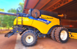 COLHEITADEIRA NEW HOLLAND CR8090 – 40 PES DRAPER completo