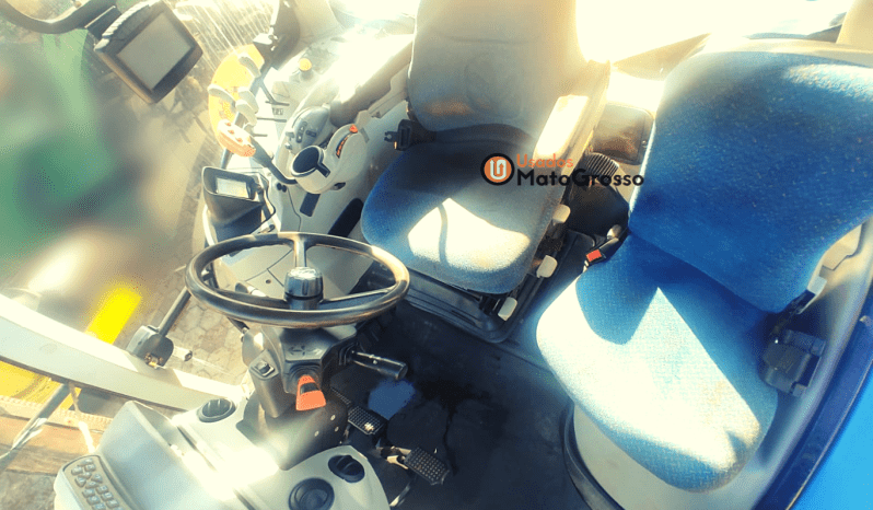 TRATOR NEW HOLLAND T7 – 245 completo