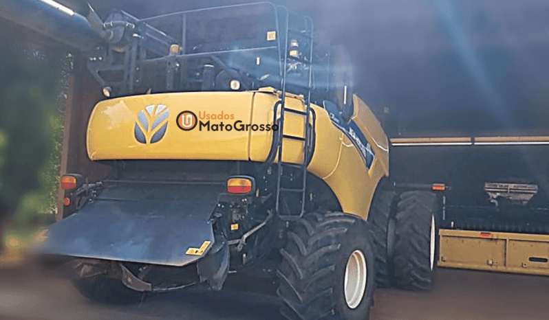 COLHEITADEIRA NEW HOLLAND CR8090 – 40 PES DRAPER completo