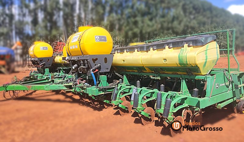 PLANTADEIRA JOHN DEERE 2130 – 30 LINHAS DE 45 CM completo