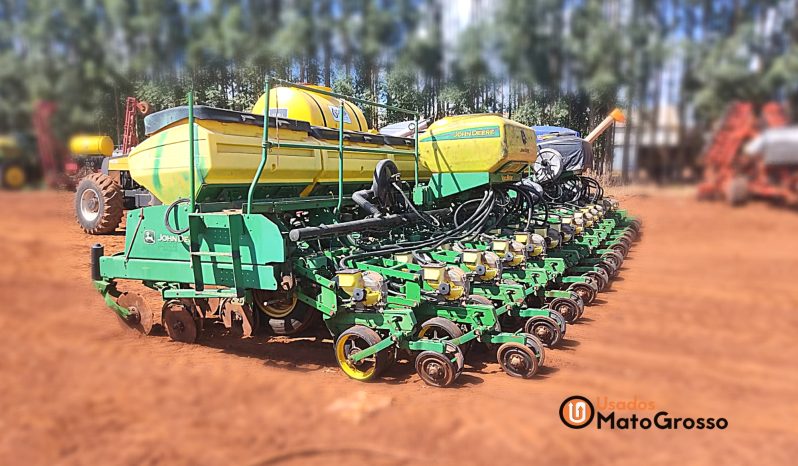 PLANTADEIRA JOHN DEERE 2130 – 30 LINHAS DE 45 CM completo