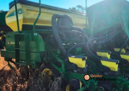 PLANTADEIRA JOHN DEERE CCS 2122 – 22 LINHAS DE 45CM completo