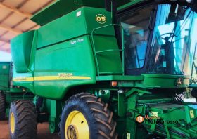 COLHEITADEIRA JOHN DEERE 9750 – 30 PES CARACOL