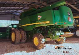 COLHEITADEIRA JOHN DEERE 9470 – 25 PES CARACOL completo