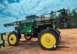 PULVERIZADOR JOHN DEERE 4730 – 30 METROS DE BARRA completo