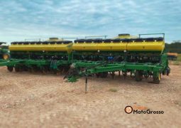 PLANTADEIRA JOHN DEERE 2122 – 20 LINHAS DE 50CM