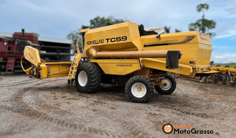 COLHEITADEIRA NEW HOLLAND TC59 – 22 PES CARACOL completo