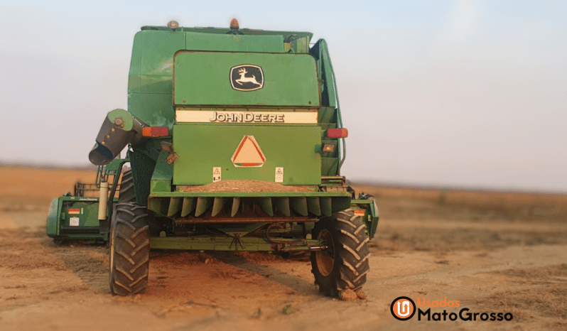 COLHEITADEIRA JOHN DEERE 1550 – 22 PES CARACOL completo