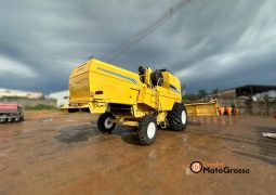 COLHEITADEIRA NEW HOLLAND TC59 – 22 PES CARACOL completo