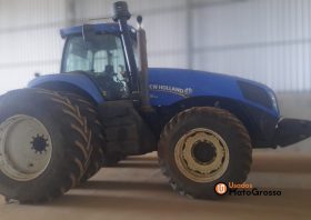 TRATOR NEW HOLLAND T8-385 COM PILOTO