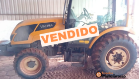 TRATOR VALTRA A93F